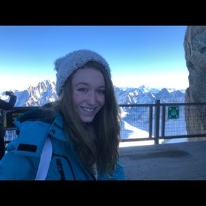 Meet your Posher, Maddy